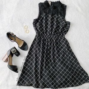 NWT Black Lace High Neck Windowpane Plaid Dress
